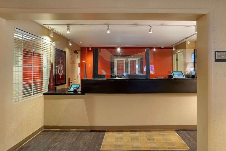 Hotel Interior 11 of 34