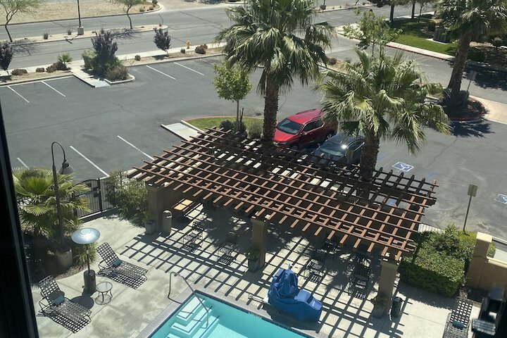 Pool 5 of 23