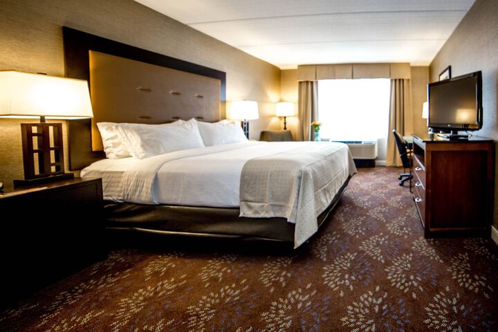 Room 34 of 59