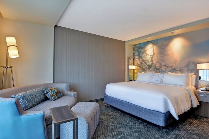 Room 21 of 44