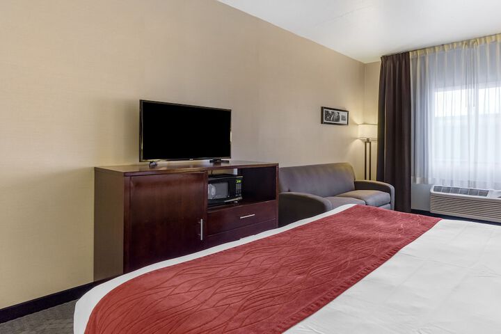 Room 12 of 35