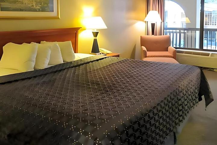 Quality Inn Newport