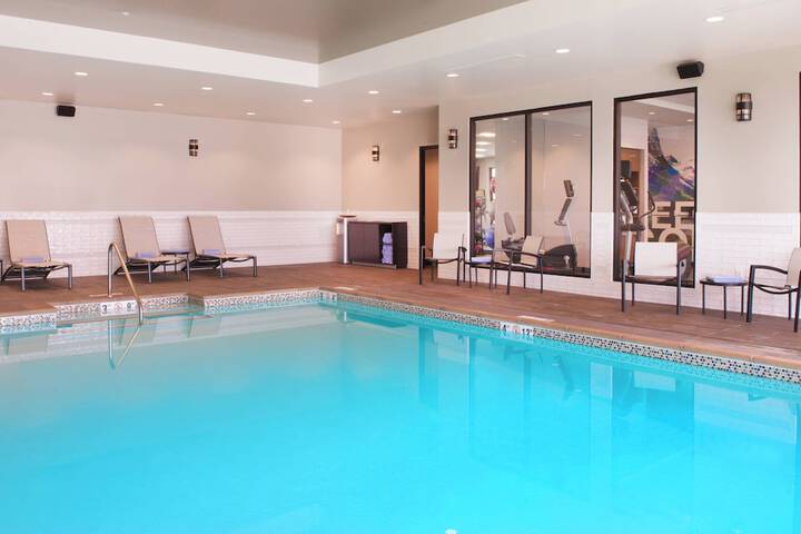 Pool 5 of 39