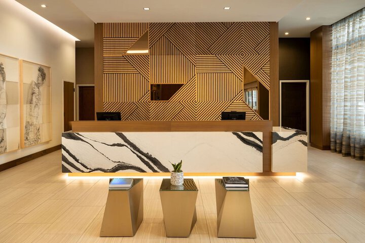 Hotel Interior 11 of 37