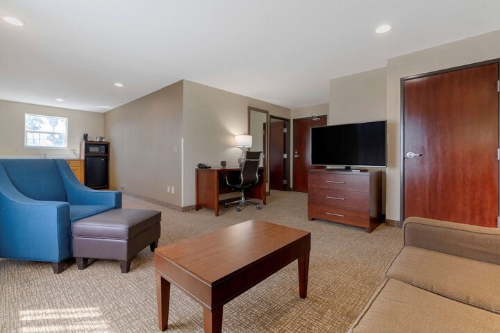 Room 11 of 68