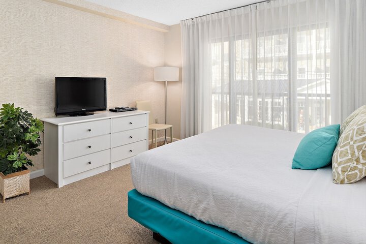 Room 44 of 49