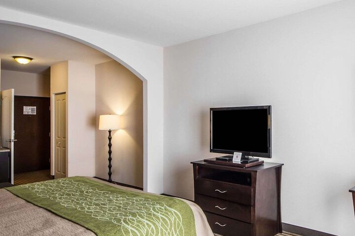 Room 14 of 36