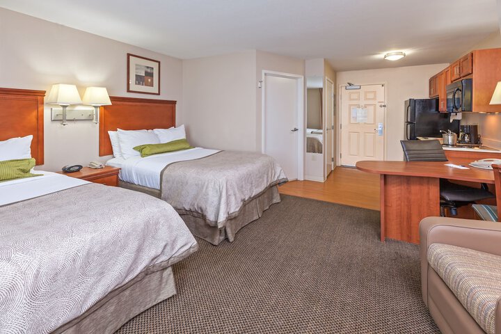Room 18 of 27
