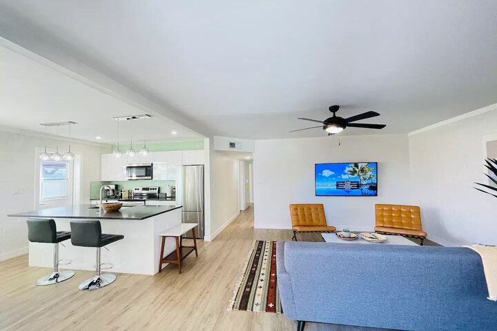 Room 9 of 22