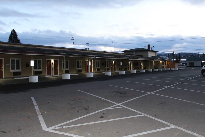 Rodeway Inn Medford South I-5