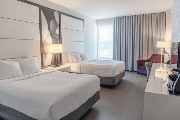 TRYP by Wyndham Savannah Downtown / Historic District