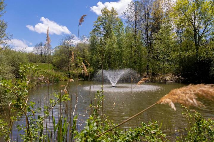 Modern Farm Home 2hr NYC BOS Peaceful Wifi