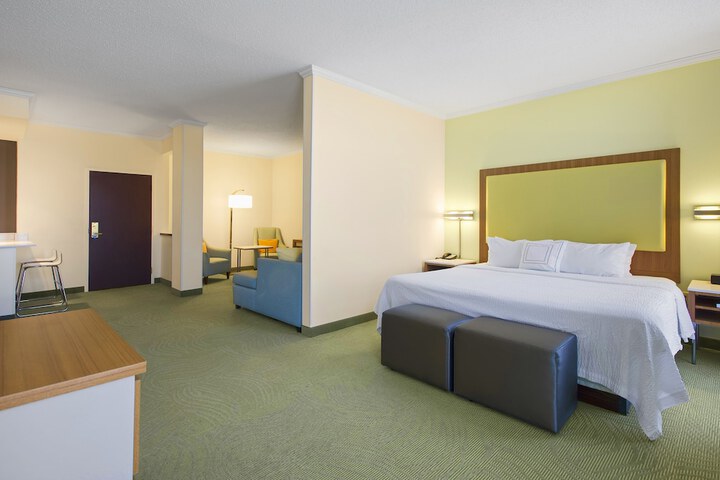 Room 21 of 57