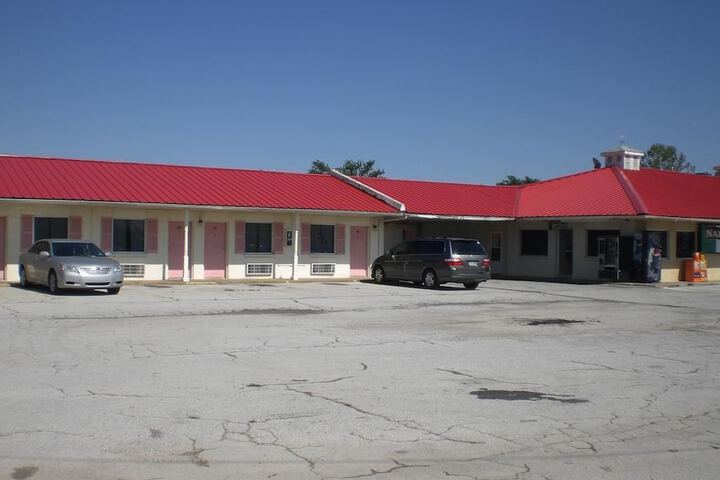 Property Grounds 14 of 14