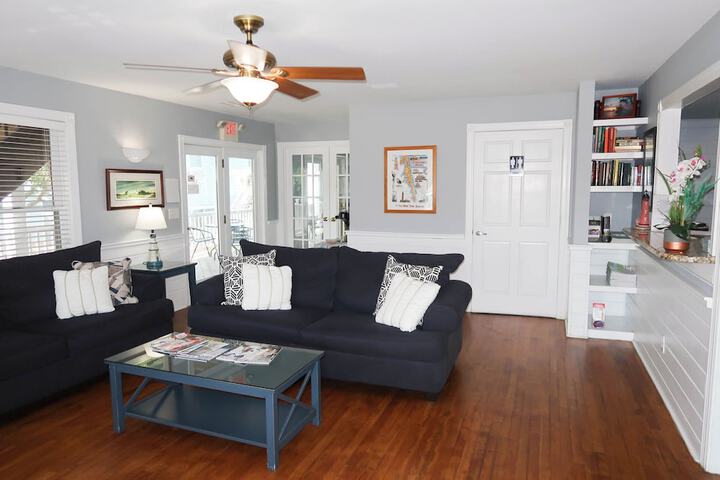 The Inn at Corolla Light