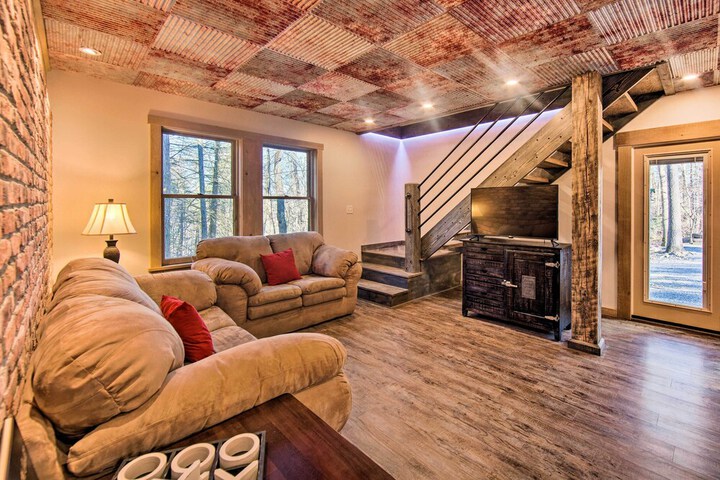 timberland Estates Cabin: Close to Trails!