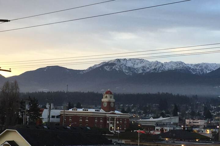 Port Angeles Inn