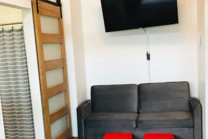 Room 9 of 62