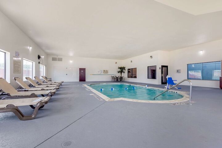 Pool 4 of 45