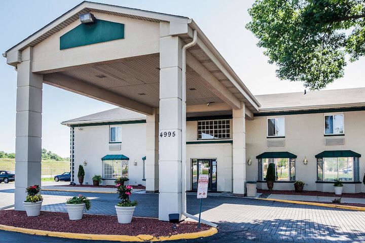 Hotel 2 of 45