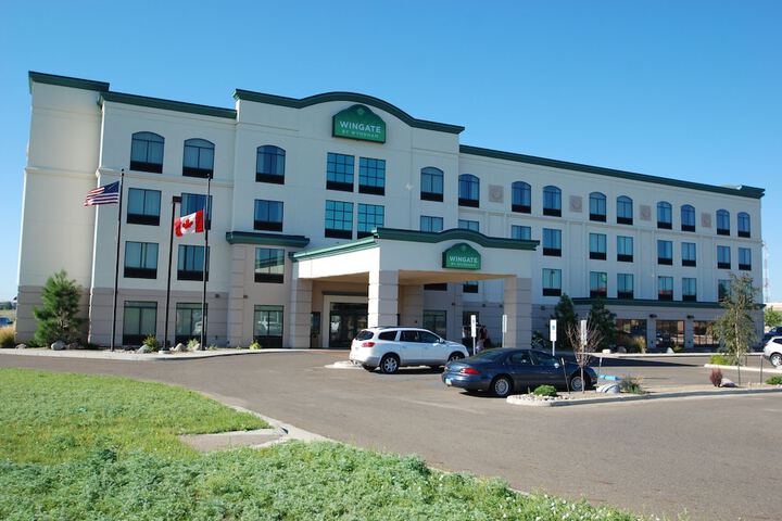 Hotel 2 of 27