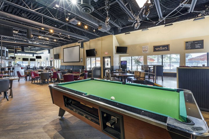 Best Western Plus Kelowna Hotel & Suites