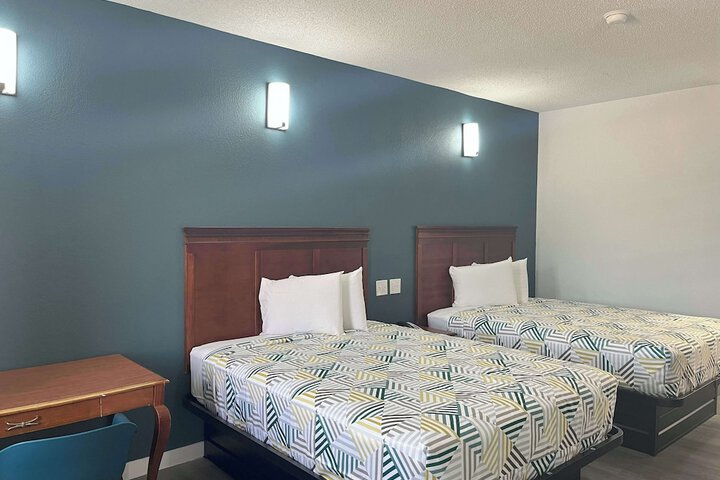 Motel 6 Cleveland MS - Delta State University