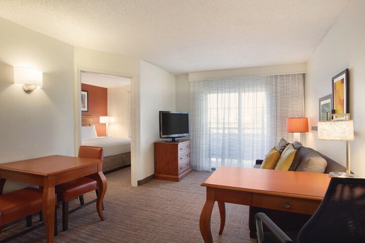 Room 14 of 29