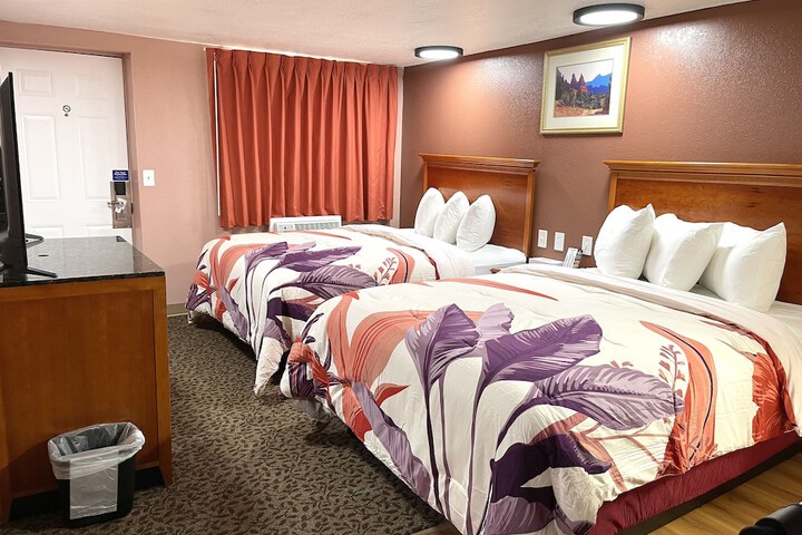 Room 146 of 155