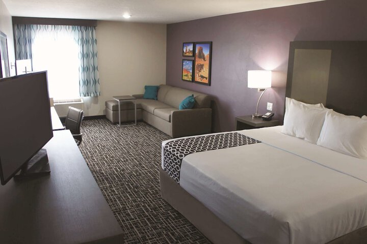Room 22 of 60