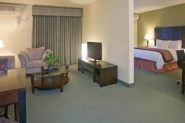 DoubleTree by Hilton Napa Valley - American Canyon