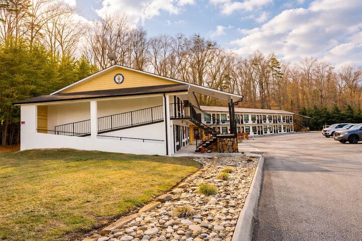 Motorcycle Inn