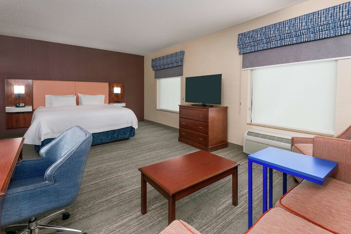 Room 11 of 41