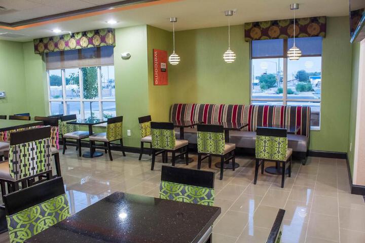 Comfort Inn & Suites Artesia