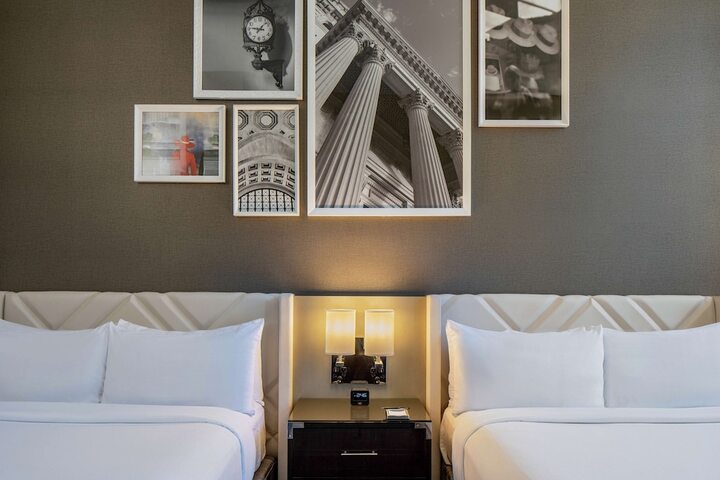 Room 31 of 77