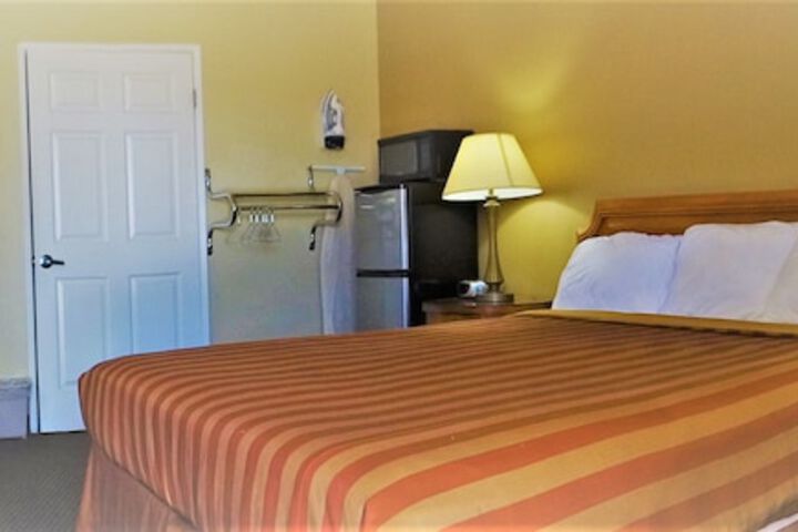 Executive Inn