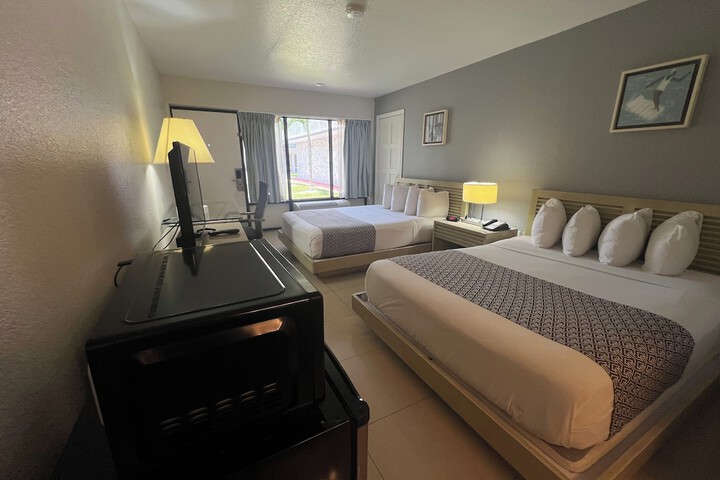 Garden Inn Homestead