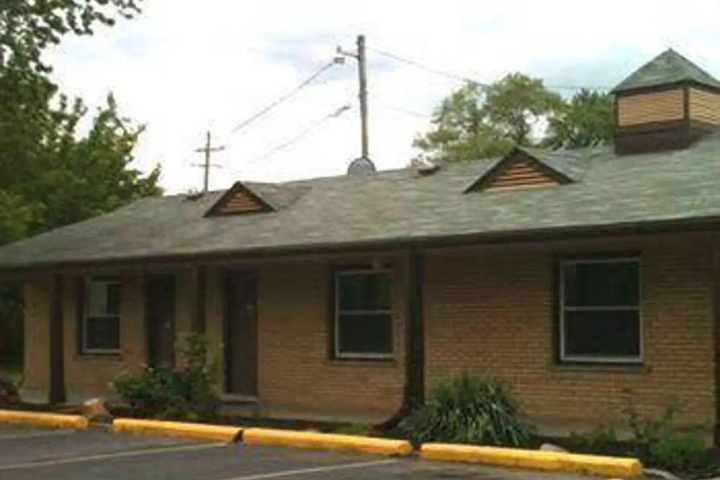 EVERGREEN MOTEL