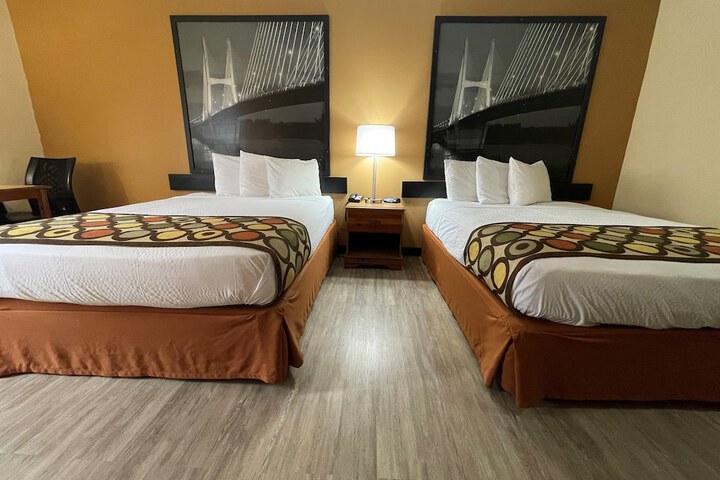Room 19 of 21
