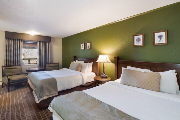 Room 35 of 60