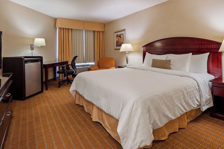 Best Western Plus West Covina Inn