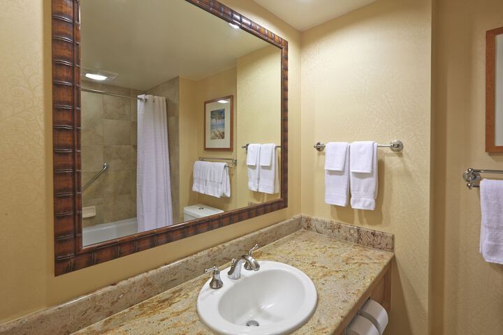 Hilton Hawaiian Village Waikiki Beach Resort