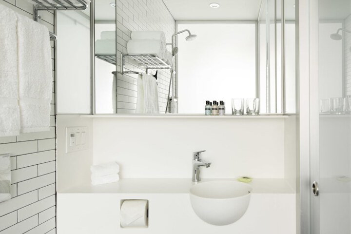 Room 14 of 35
