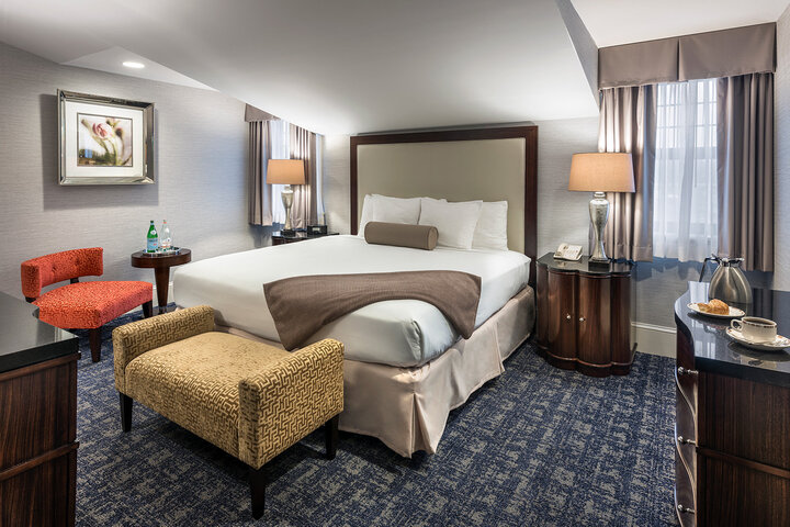 Suite 10 of 48