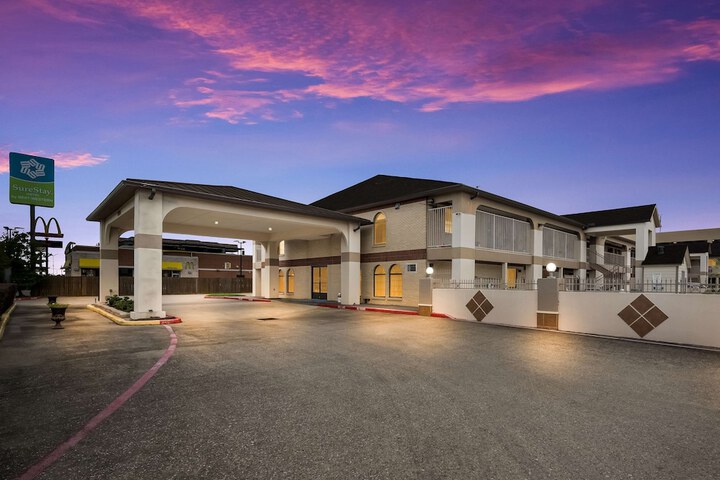 SureStay Hotel by Best Western Deer Park