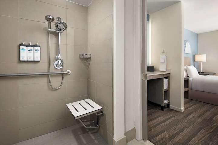HYATT house Boston / Waltham