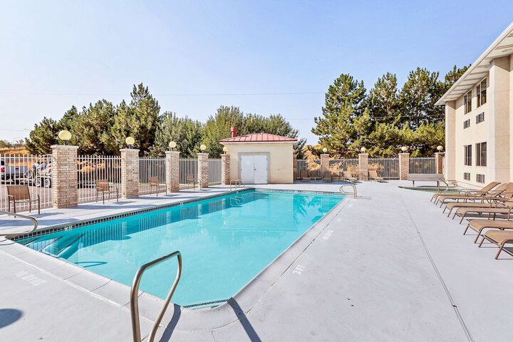 Pool 9 of 46