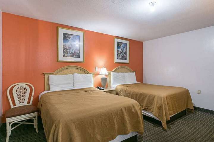 Rodeway Inn & Suites Enterprise