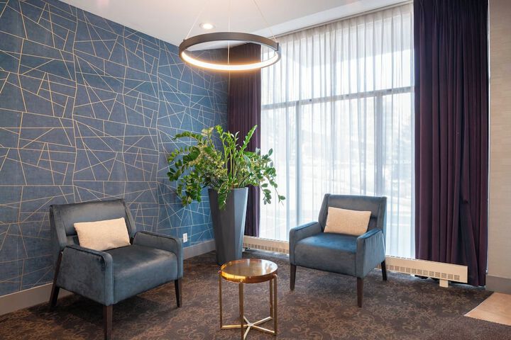 Hotel Interior 10 of 28
