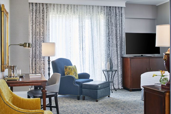 Room 27 of 105